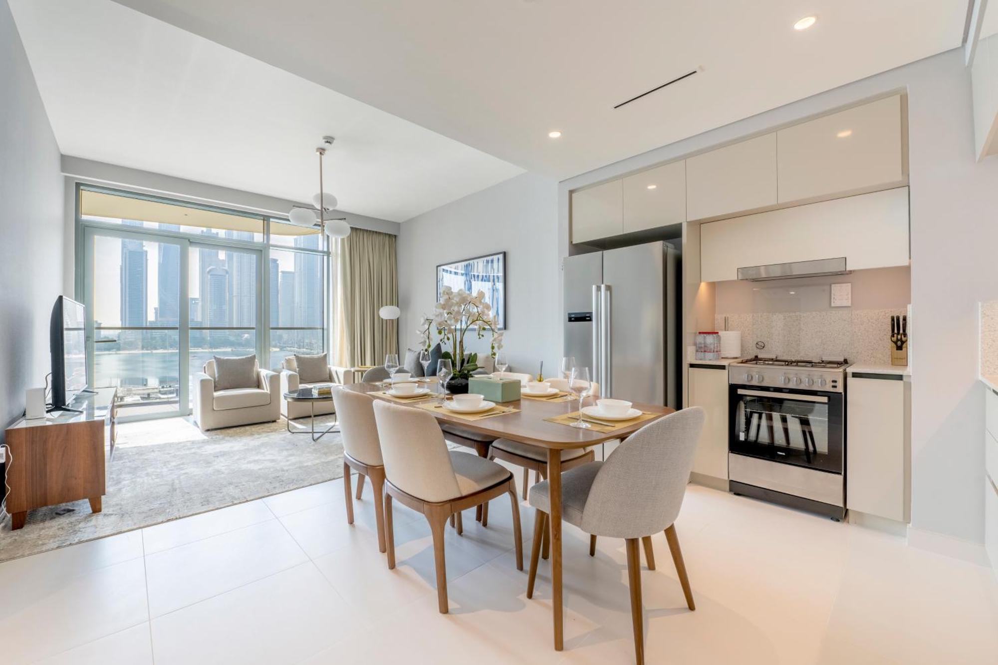 Ultra Luxury Emaar Beachfront - Private Beach And Pool Dubai Exteriör bild